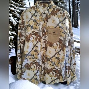 American Eagle brand long sleeve button up shirt size Medium